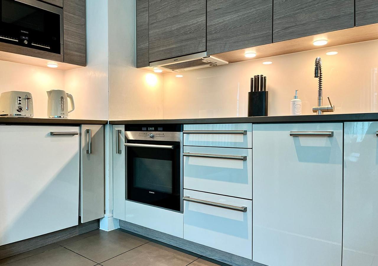Aquarius At St. George Wharf Apartment London Ngoại thất bức ảnh